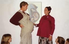Paternità Oggi - Empathy Belly, il pancione finto per far provare la gravidanza agli uomini