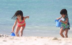 Paternit Oggi - Vacanze: quali sono le spiagge pi adatte alle famiglie